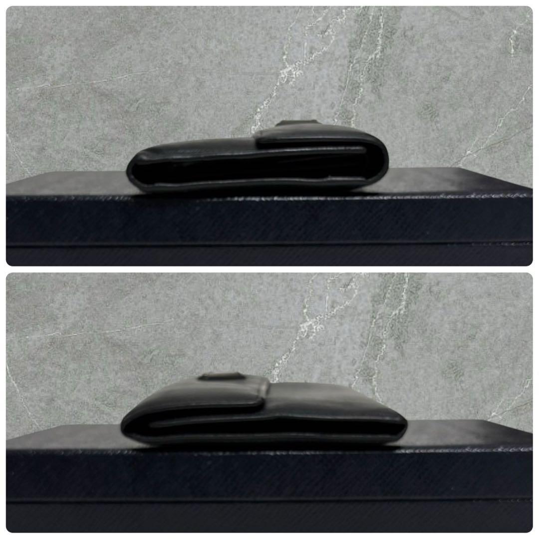 美品✨ プラダ PRADA 三つ折り 財布 サフィアーノ 三角ロゴ ブラック