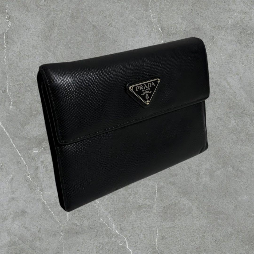 美品✨ プラダ PRADA 三つ折り 財布 サフィアーノ 三角ロゴ ブラック