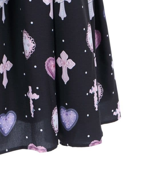 axes femme kawaii ロージークロスジャンスカ 黒