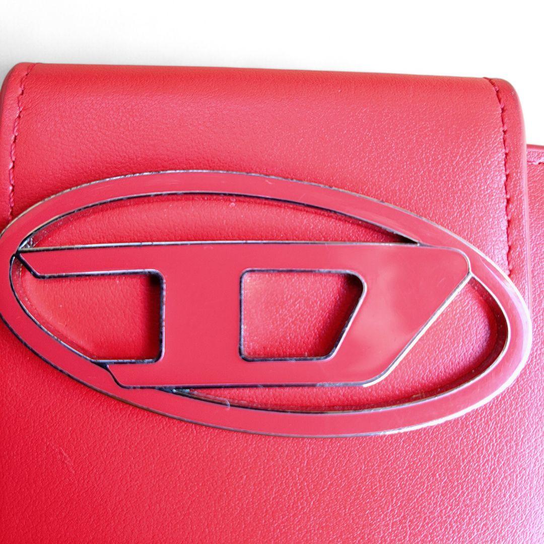 【極美品】ディーゼル 二つ折り財布 デカロゴ レッド ワンダーカミール