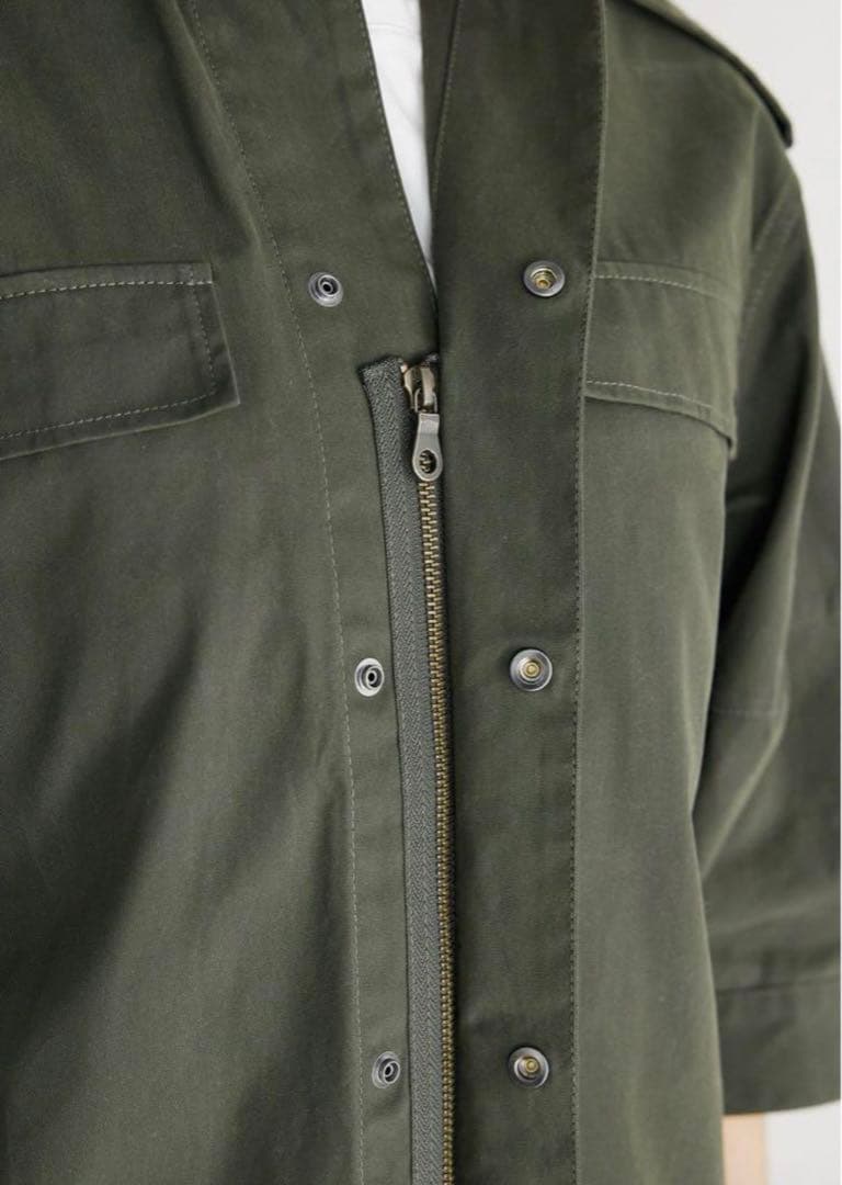 新品未使用 LOVE GIVES LOVE ecru ミリタリーブルゾン