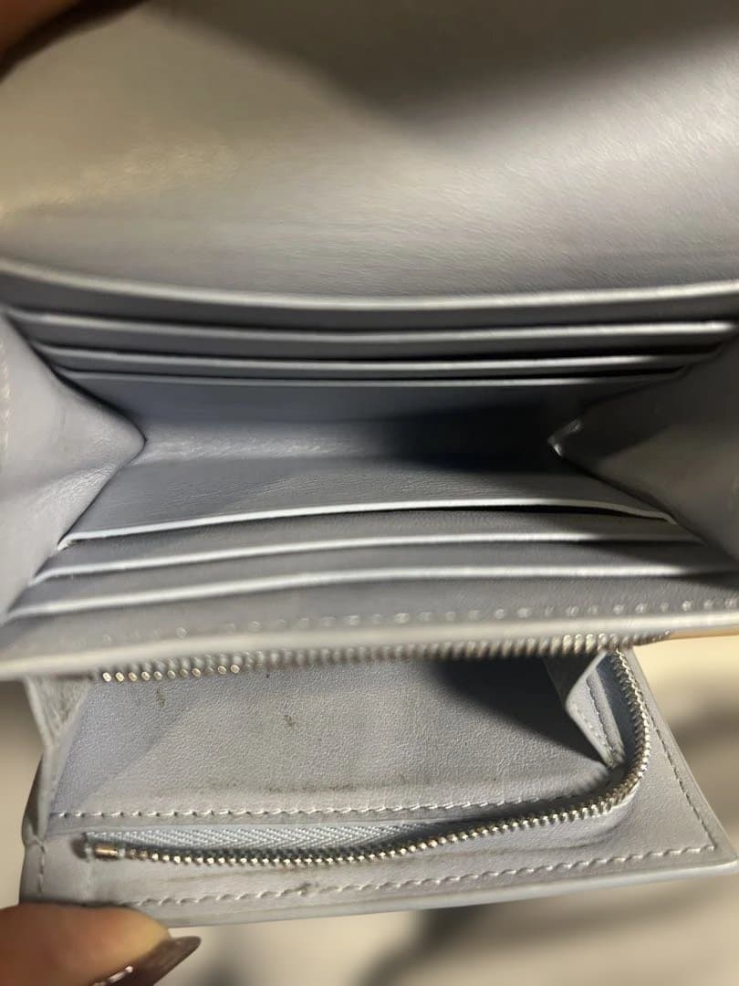 【即日発送可】 LOEWE 水色　三つ折り財布【タイムセール中】